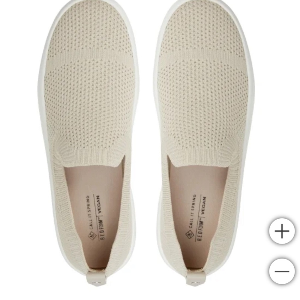 Call It Spring Women's Luckee Knit Shoe size 6 - Cream